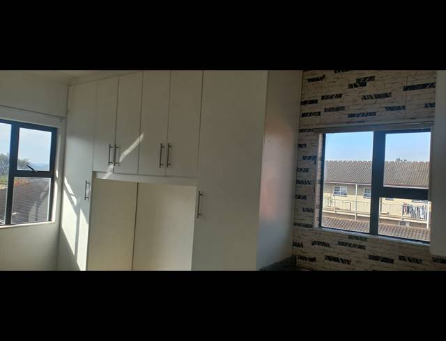 2 bed property to rent in GRANGETOWN